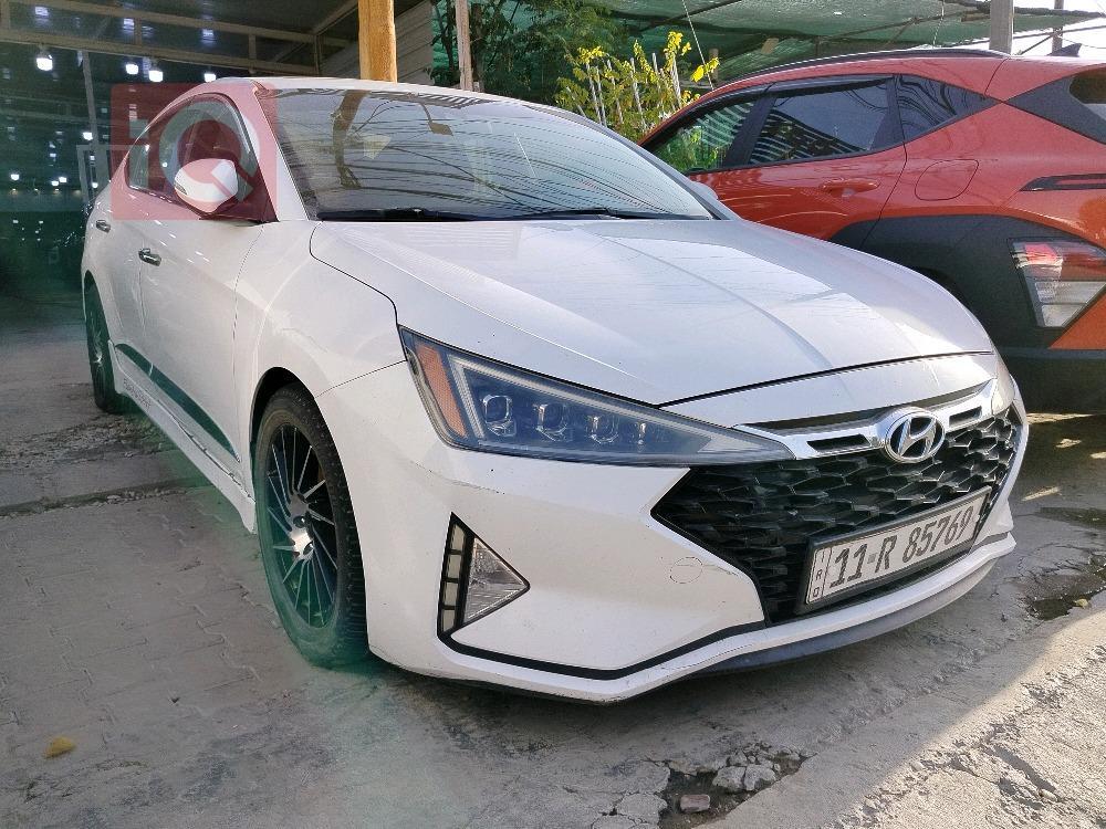 هيونداي النترا